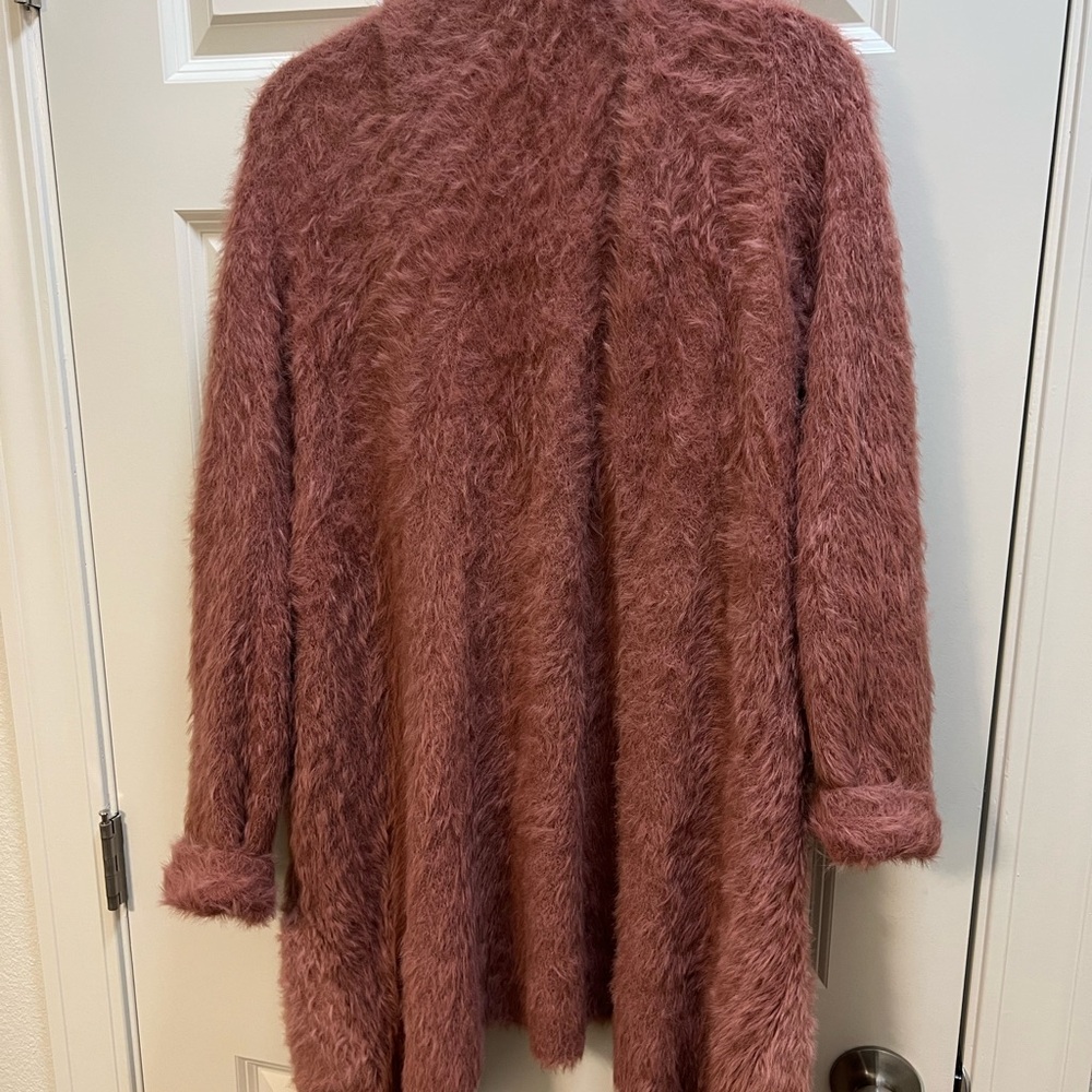 Cozy Pink Fuzzy Cardigan - Picture 6 of 7